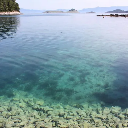 Maison d'hôtes By The Sea Pomena, Mljet - 4929 2*