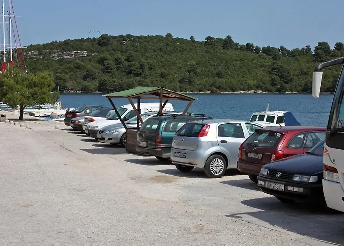 By The Sea Pomena, Mljet - 4929 2* Pomena